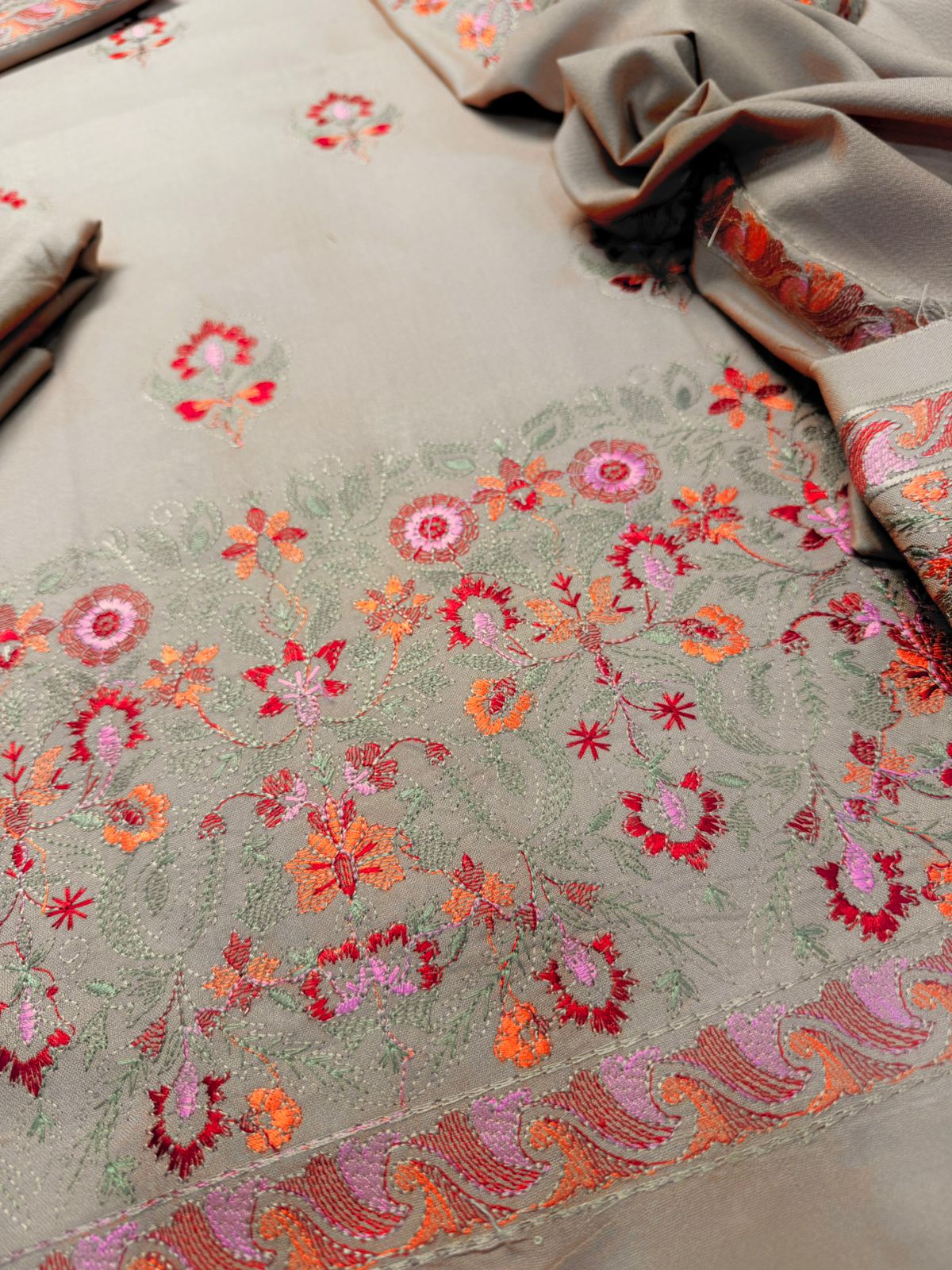 BAREEZE 3pc Casual Winter Collection CODE 7204 - Image 4