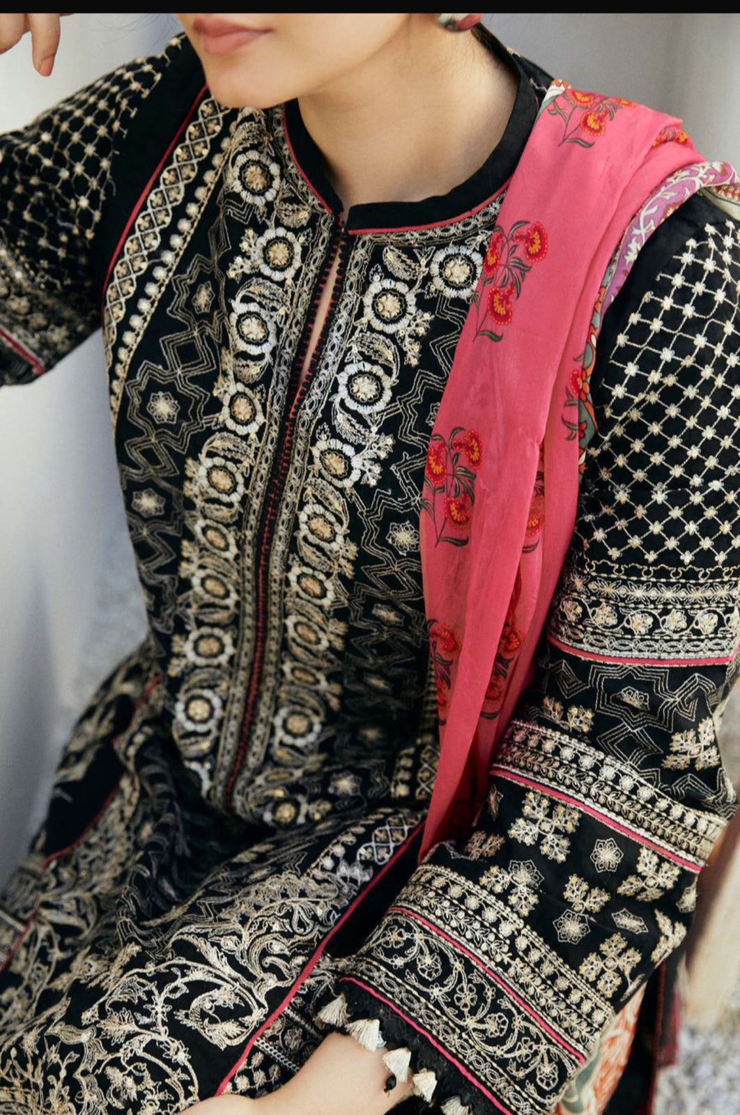 ZARA COCO 3pc Wedding Winter Collection CODE# 2088 - Image 4