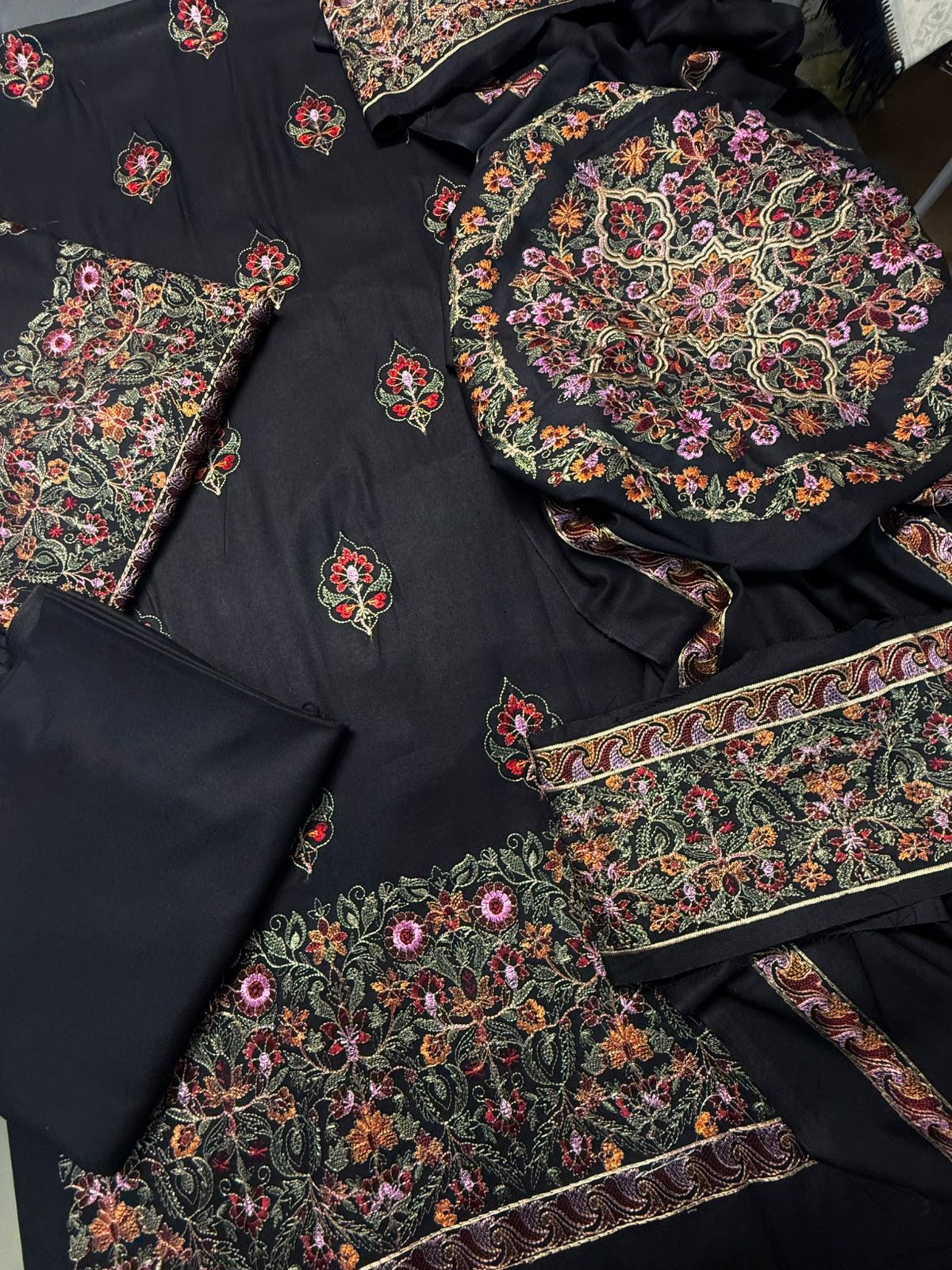 BAREEZE 3pc Casual Winter Collection CODE 7035 - Image 3