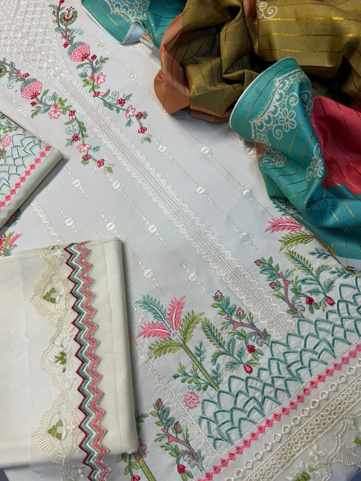 COCO 3pc Casual Winter Collection CODE 7035 - Image 5