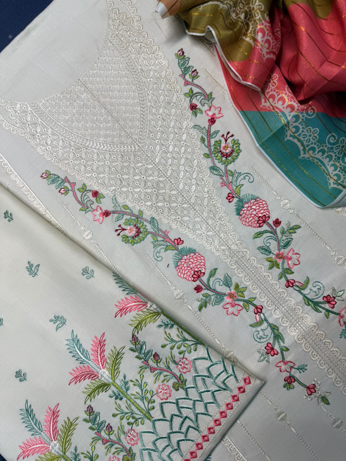 COCO 3pc Casual Winter Collection CODE 7035 - Image 4