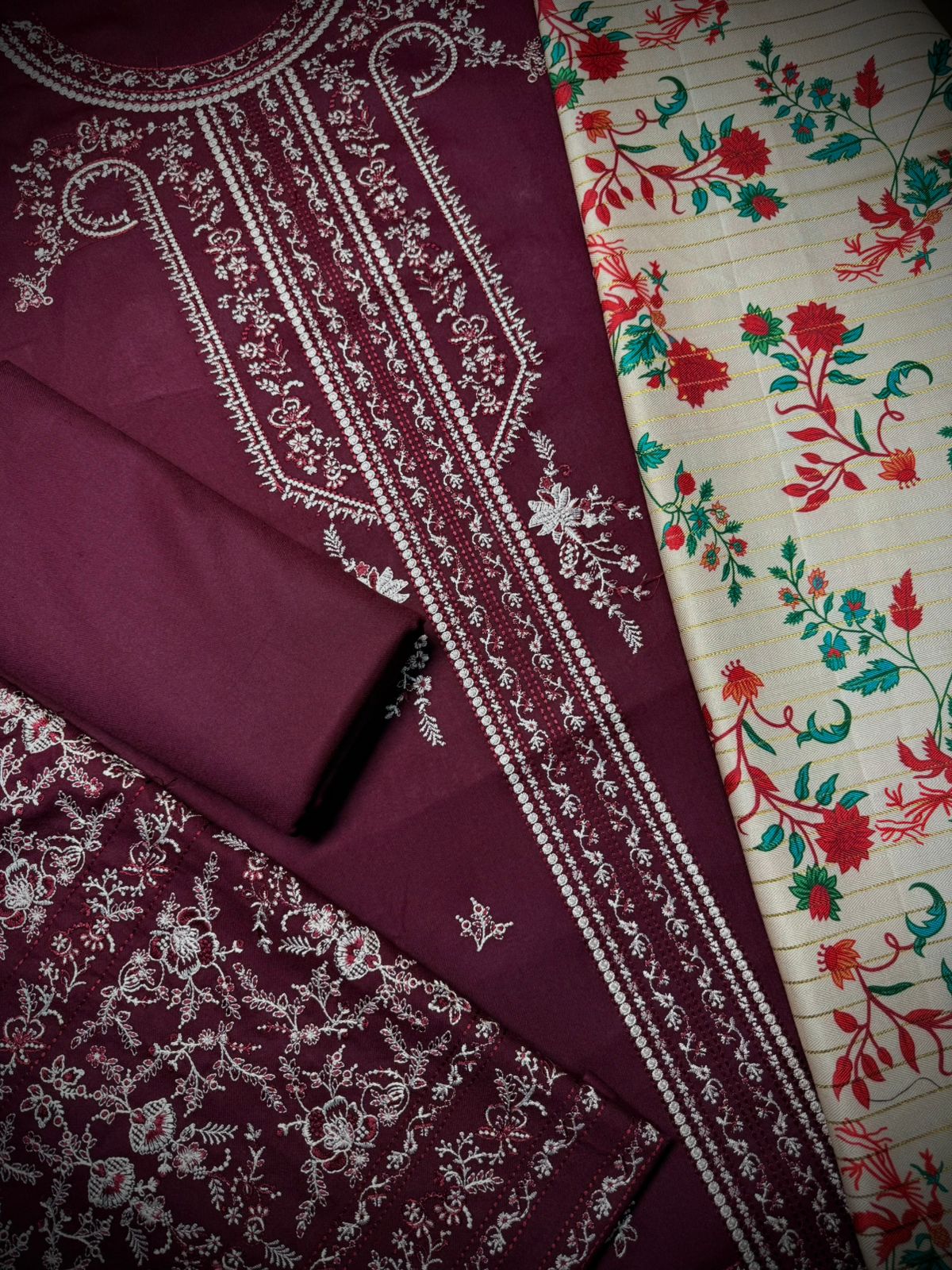 HUSSAIN REHAN 3pc Casual Winter Collection CODE 7031 - Image 6